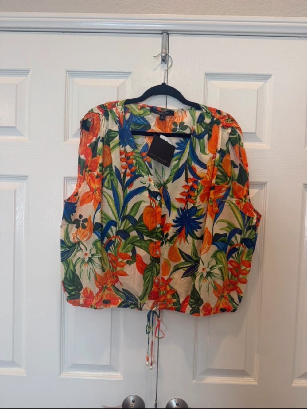 Floral Tropical Button-Front Women’s Top - Multicolor